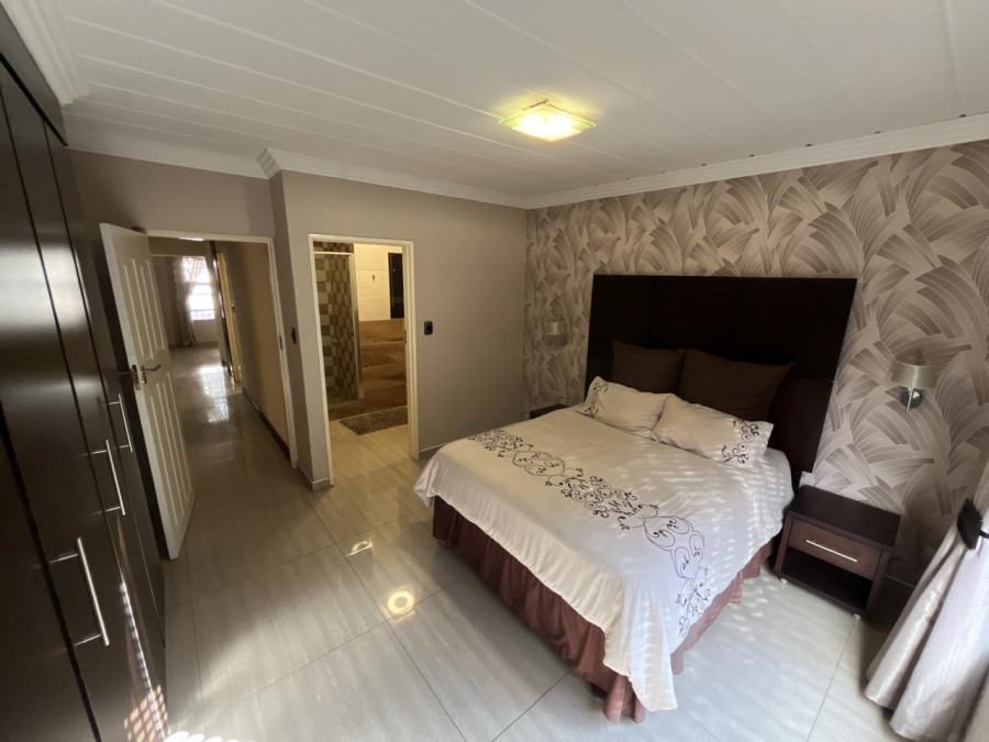 To Let 3 Bedroom Property for Rent in Vaalpark Free State